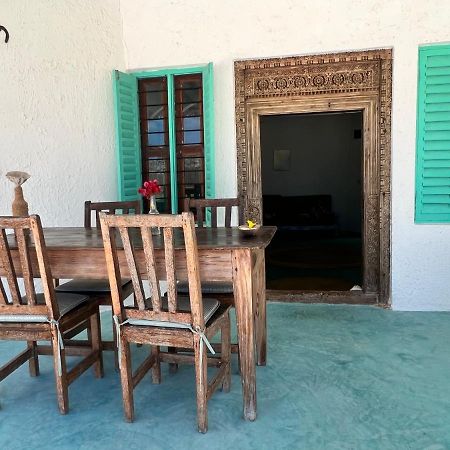 Duara Beach House Hotel ปาเยอ ภายนอก รูปภาพ