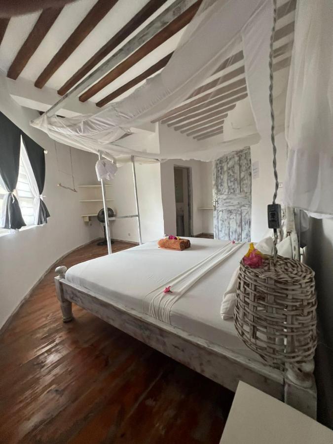 Duara Beach House Hotel ปาเยอ ภายนอก รูปภาพ